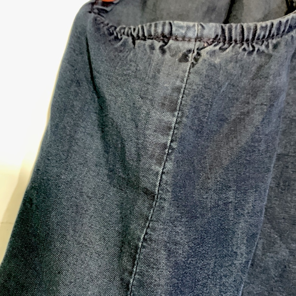 013 William Rast Floral Embroidered Button oversized Sleeveless Top Navy - Picture 3 of 4